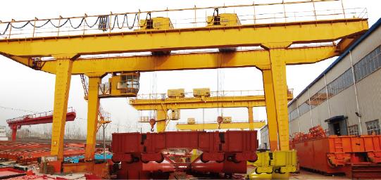 双主梁门式起重机